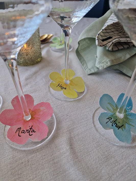 DIY: Astrids blomstrende navnelapper